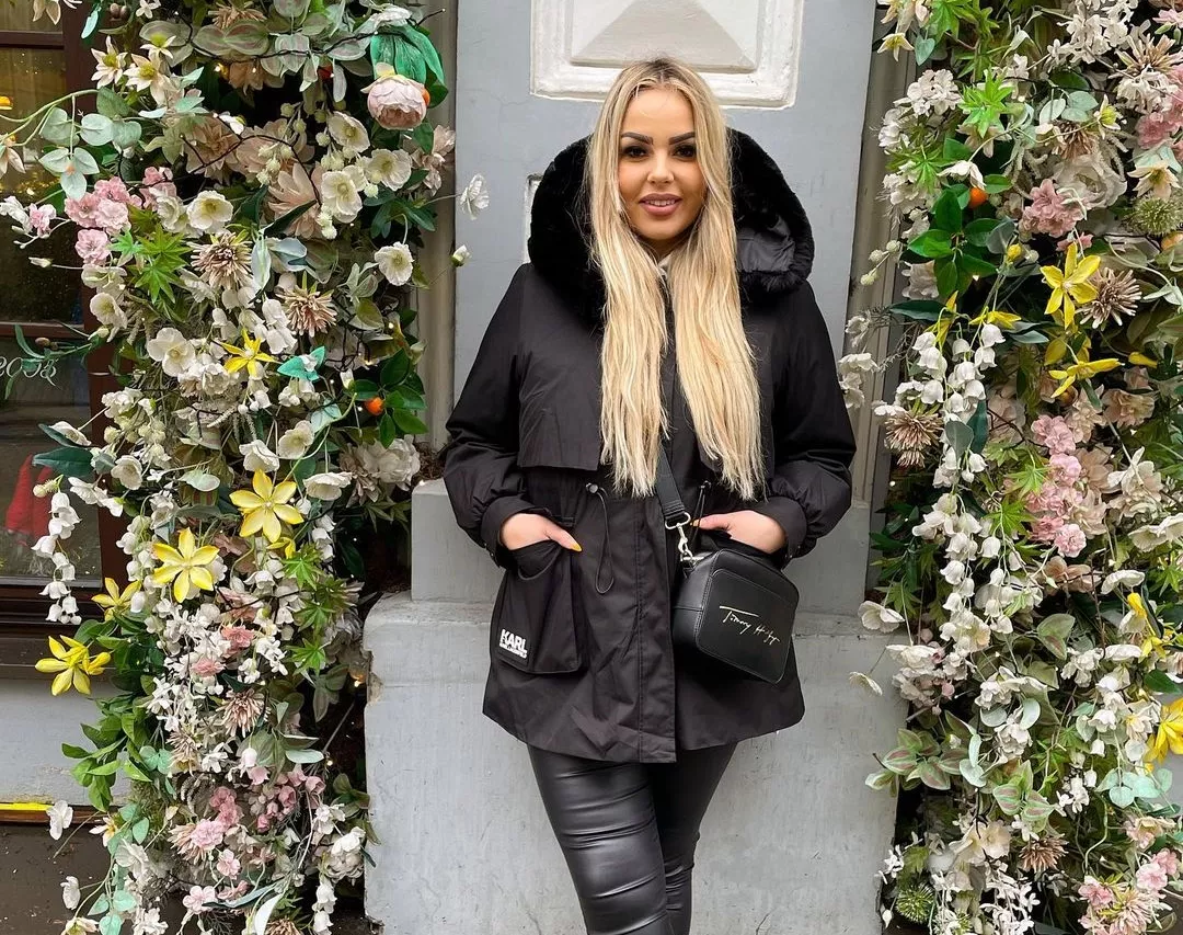 Paula Karpowicz spędza czas w Wilnie z narzeczonym! Fanki zachwycone stylizacją gwiazdy disco polo! Pytają skąd!